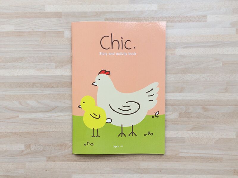 Chic 5 Chic story and activity book with handcrafted pouch by Peekmybook