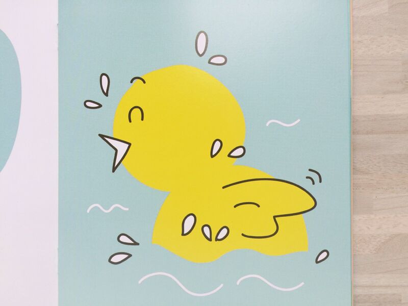 Chic 8 Chic story and activity book with handcrafted pouch by Peekmybook