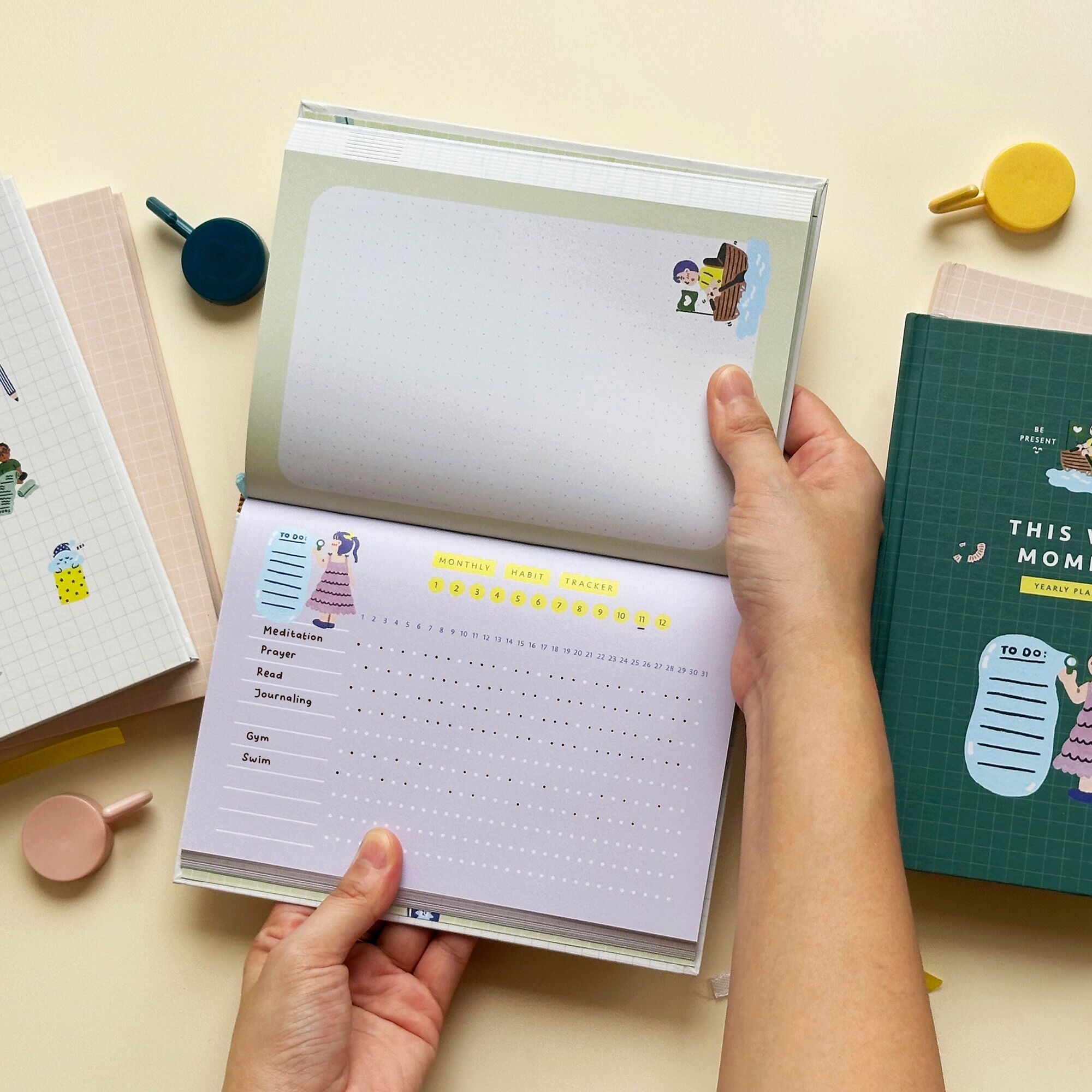 this_very_moment_2025_planner_11b